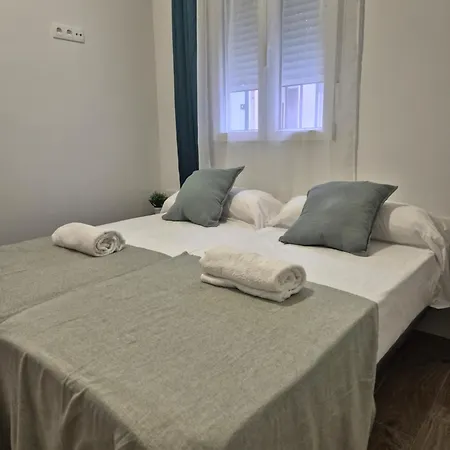 Pinedo Playa 2 Apartamento *